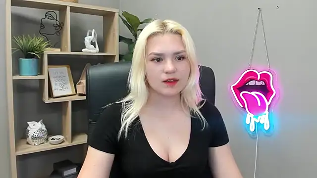 SweetLilyxo Live XXX-Chat