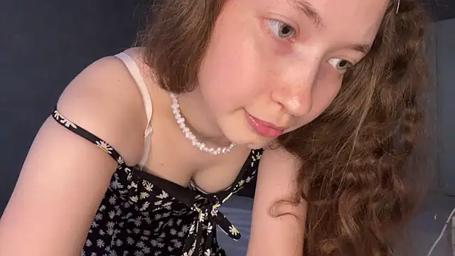 Emily_Mur_ Live XXX Chat