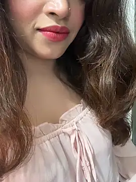 Show modela riya_sharma11 na web-kameri