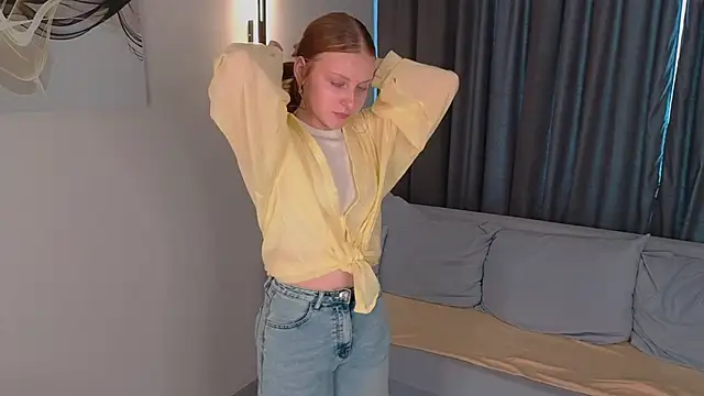 LauraaJohnson's Live XXX Chat