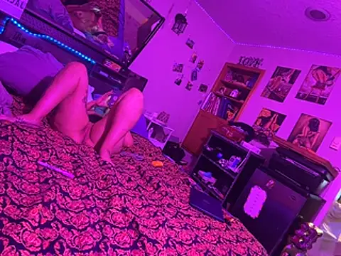 Bad_Boy69_MattZZZ – Naživo XXX chat