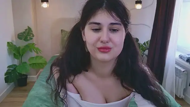 Chat XXX ao vivo de Lyra_Skye