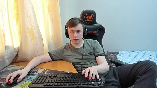 Онлайн чат XXX iliaskrislove