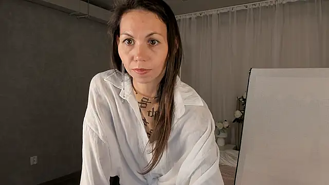 TrasyMorris' Live XXX Chat