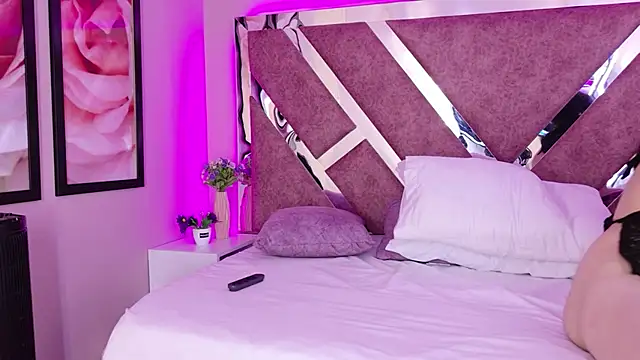 MeganR_ – Live XXX-chat