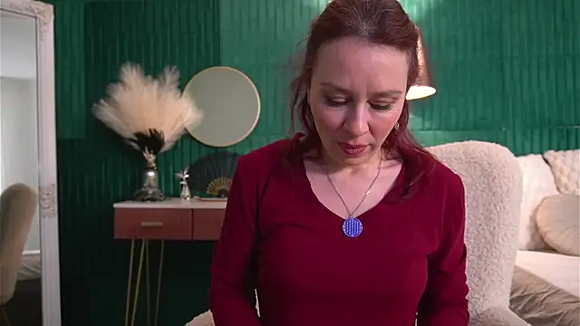 HaileyMoonn Adlı Modelin Canlı XXX Sohbeti