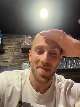 trainwithmen Webbikameraesitys