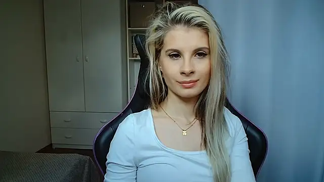 Chat XXX en directo de KristineGlow