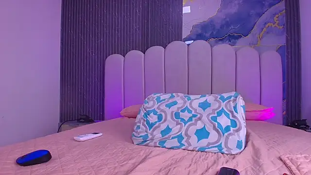 abbyrouss_ Adlı Modelin Canlı XXX Sohbeti