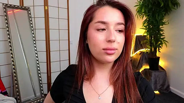 دردشة AnikaHarryson الجنسية المباشرة