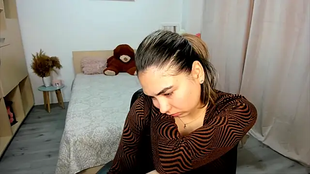 Chat +18 de AlexaJuly ao vivo