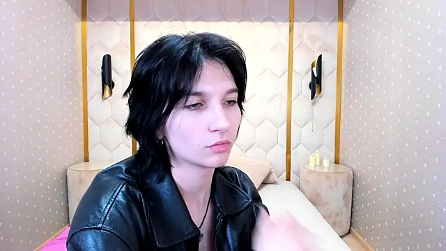 AdonBev Pertunjukan Webcam
