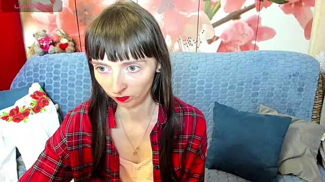 TayanaJons Adlı Modelin Canlı XXX Sohbeti