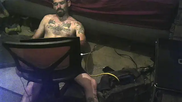 Johnny1991Blunt's Live XXX Chat