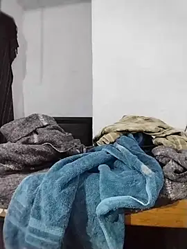 eroos_twink Adlı Modelin Web Kamerası Şovu
