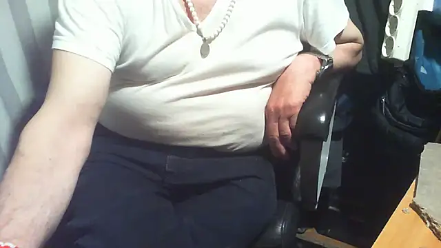 nonnomaturobisex Webcam Show