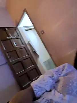 sexysilmy Adlı Modelin Canlı XXX Sohbeti