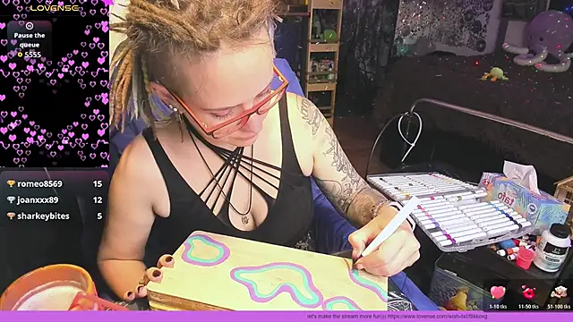 LisaFoxy_y élő XXX-chatje