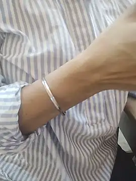 MeenuBhabhi547's Live XXX Chat