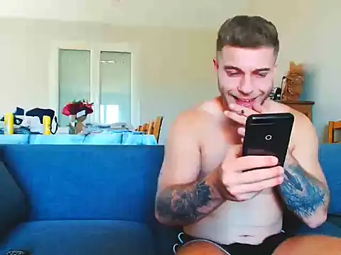 Chat XXX ao vivo de Elkafit28