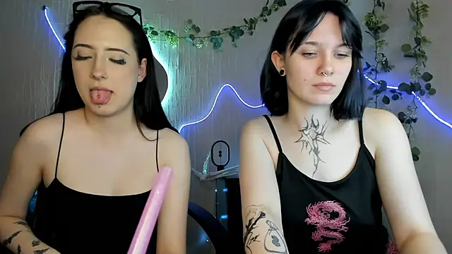 Elastikisss Adlı Modelin Canlı XXX Sohbeti