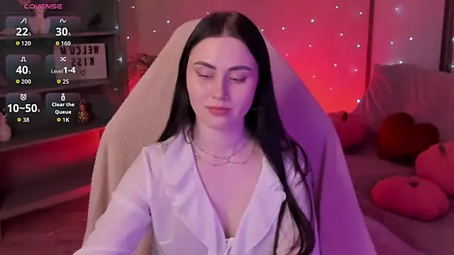 Chat +18 de NoraLumi ao vivo
