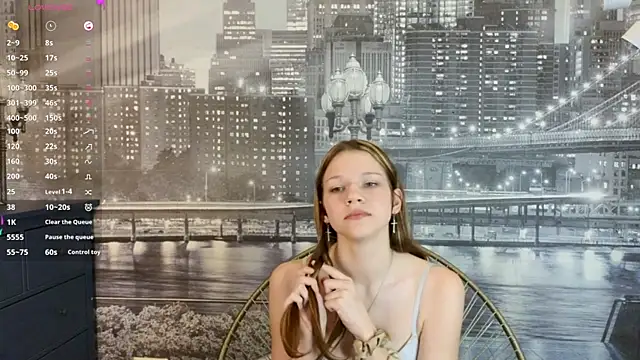 VelvetRisque's Live XXX Chat