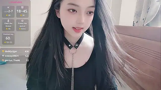 oblakitty_ 即時 XXX 聊天