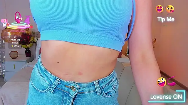 MissLoou's Webcam Show