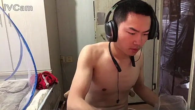 Czat XXX na żywo – dyjdddttj