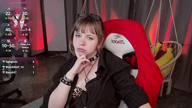 Živý XXX chat LeonaHicks