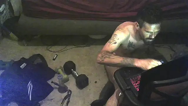 Johnny1991Blunt live XXX chat
