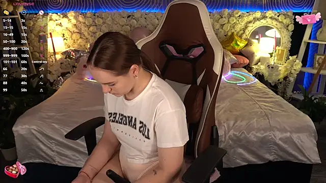 Chat XXX ao vivo de FoxyShy