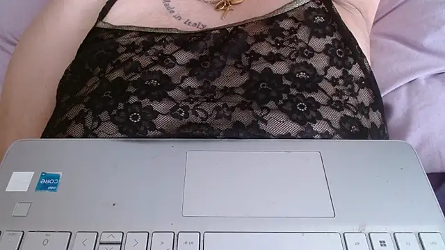 Chatroom XXX en direct de martachatte