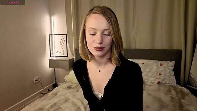 EvaHamilton Chat XXX in diretta