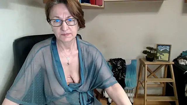 Chat +18 de katemodel ao vivo