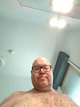 theitalianbear Live XXX-chat