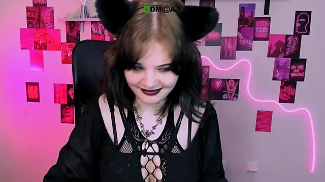 Chat +18 de nikki_kiss_ ao vivo
