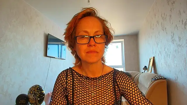 LioraWeiss live XXX chat