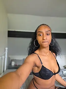 Show de Hazel_Dollxx na webcam