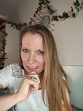 Živý XXX chat Candy_Cougar