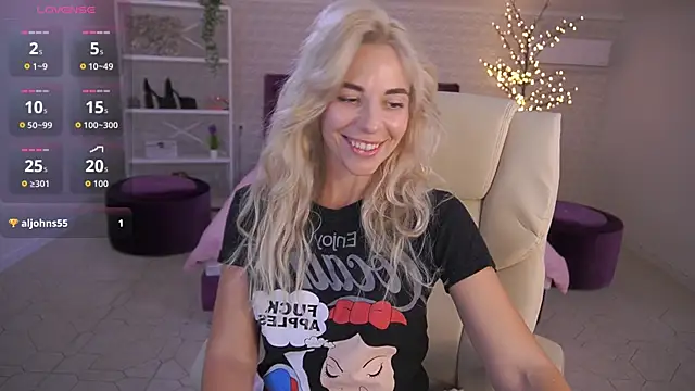 Chat XXX en directo de BellaRayyy