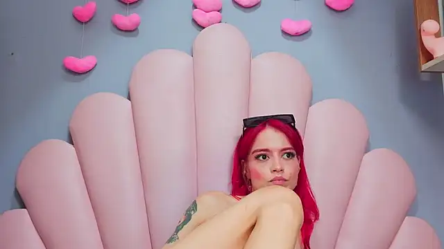 XXX chat uživo modela luci_miller