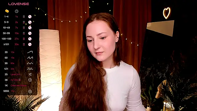velvet_cherry_ Adlı Modelin Canlı XXX Sohbeti