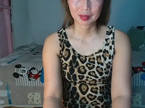 Онлайн чат XXX HelenaM