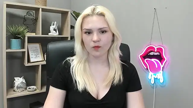 Онлайн чат XXX SweetLilyxo