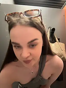 KristiRich's Live XXX Chat