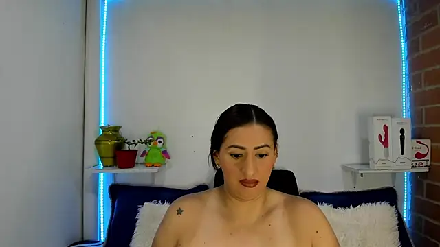 XXX chat uživo modela rukminilatin