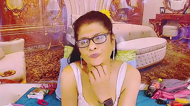 Chat XXX en directo de IndianAllure
