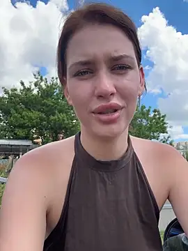 Chat XXX ao vivo de KikiWatson